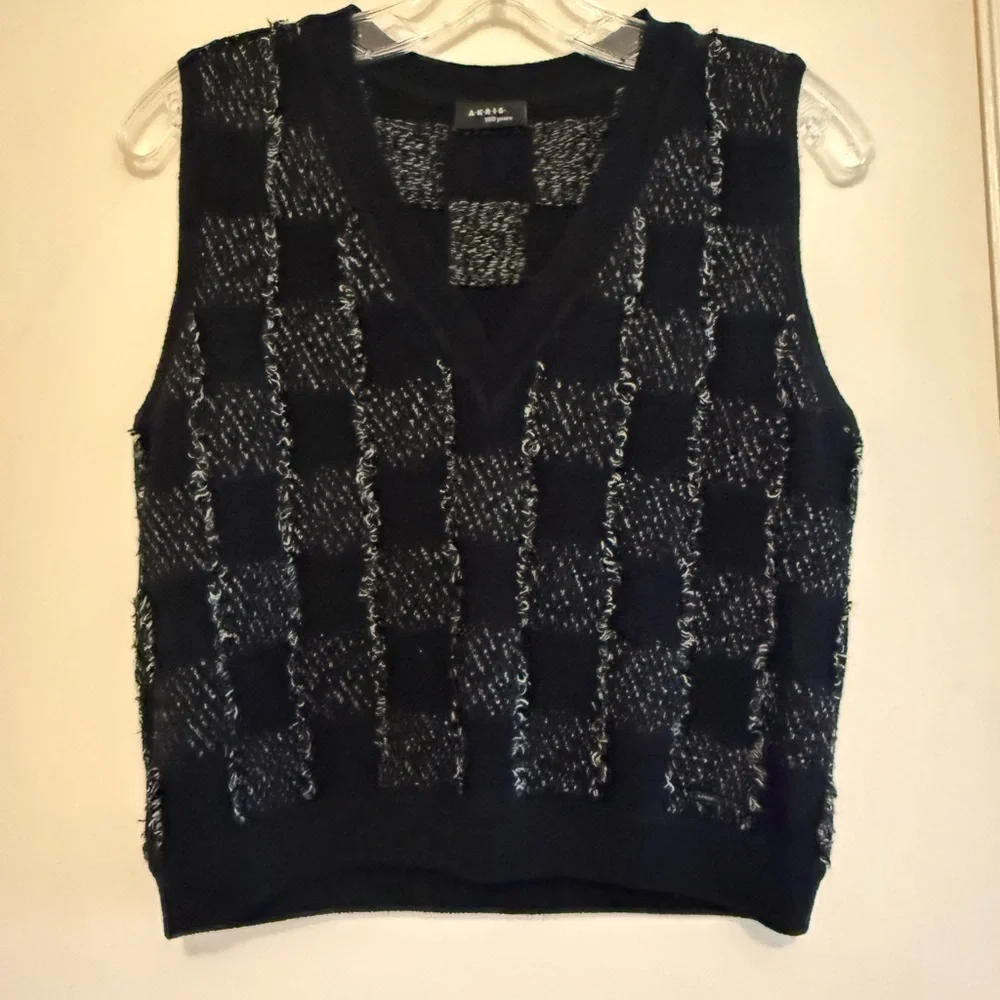 Akris Black and Gray Women's Cashmere Jacket and vest set - Picture 3 of 3